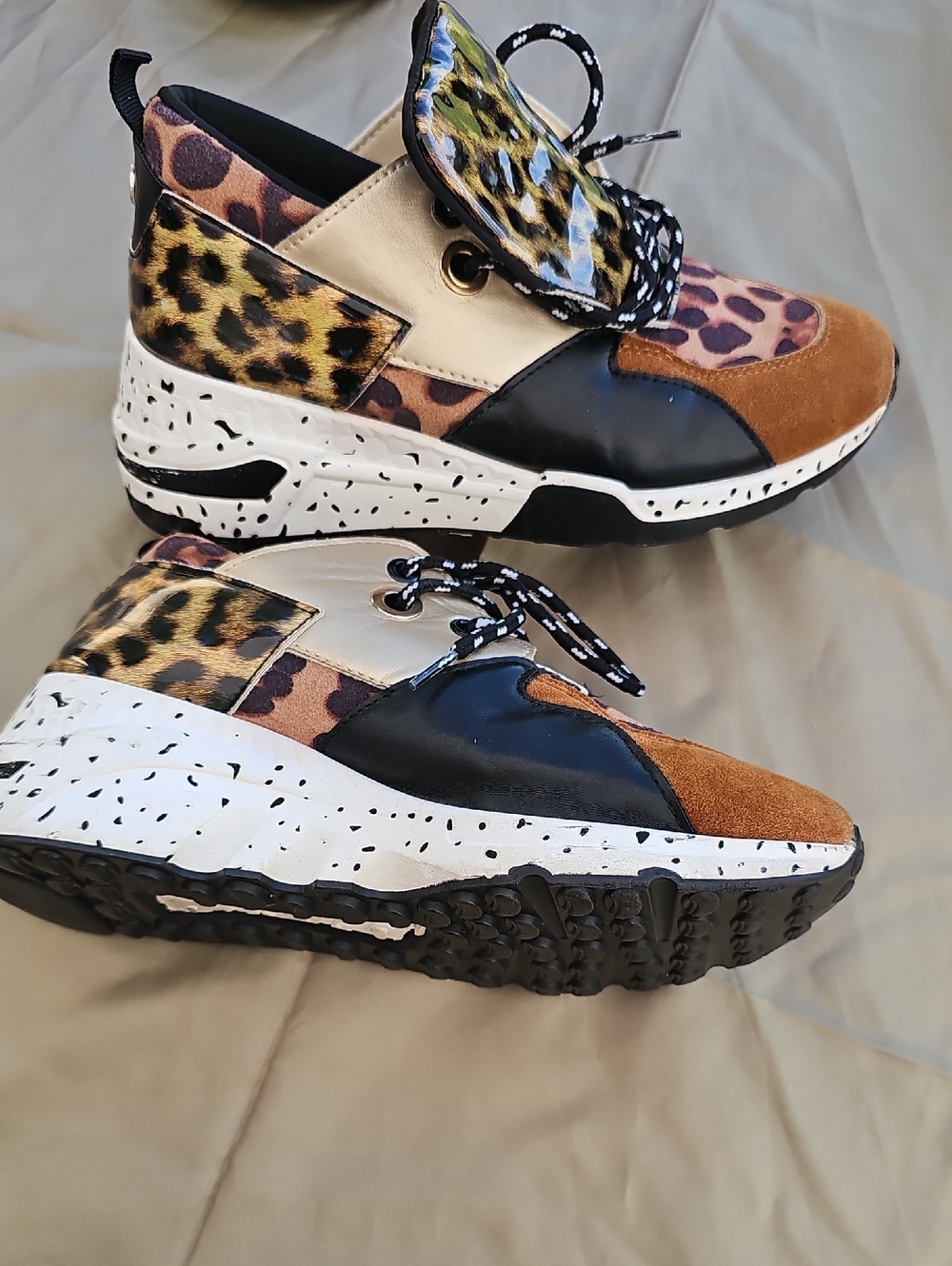 Leopard-Accent Chunky Sneakers in Brown/Black/White